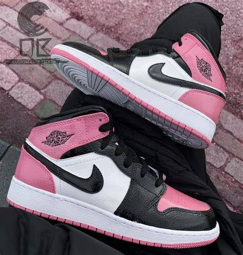 nike air jordan damen kaufen|Womens Air Jordan Collection Shoes (12) .